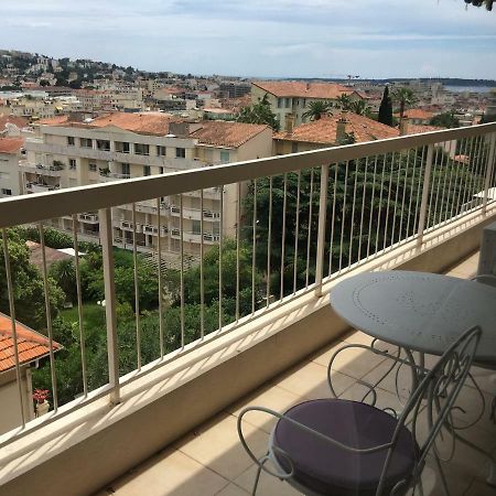 Ferienwohnung Cannes: Agreable 2 Pieces Vue Mer Panoramique Exterior foto